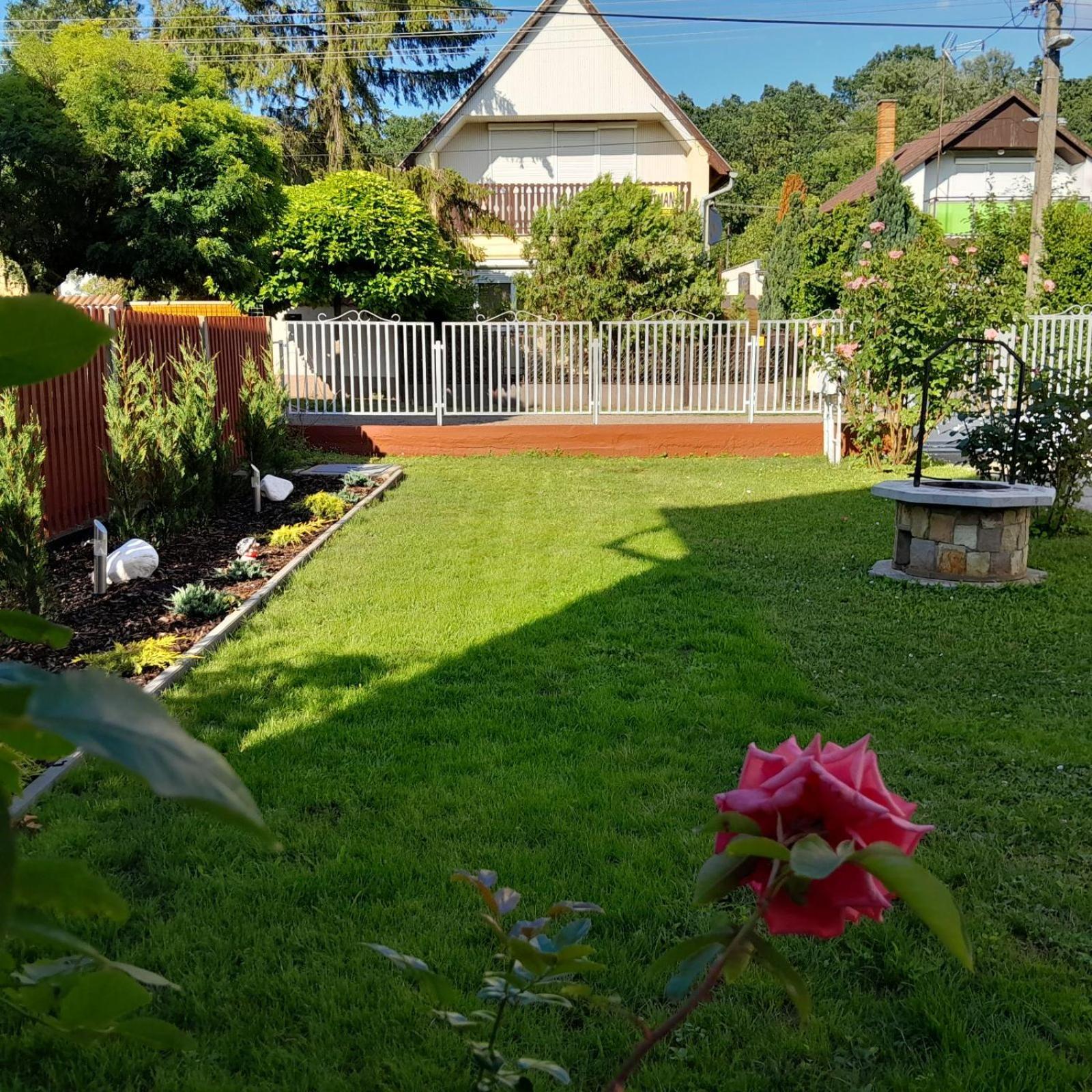 Edit Haz Hajdúszoboszló Exteriör bild
